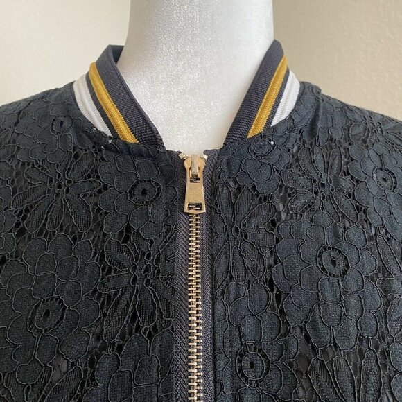 Eye of the Needle Black & White Lace Overlay Full-Zip Bomber Jacket Size Small - Picture 5 of 9
